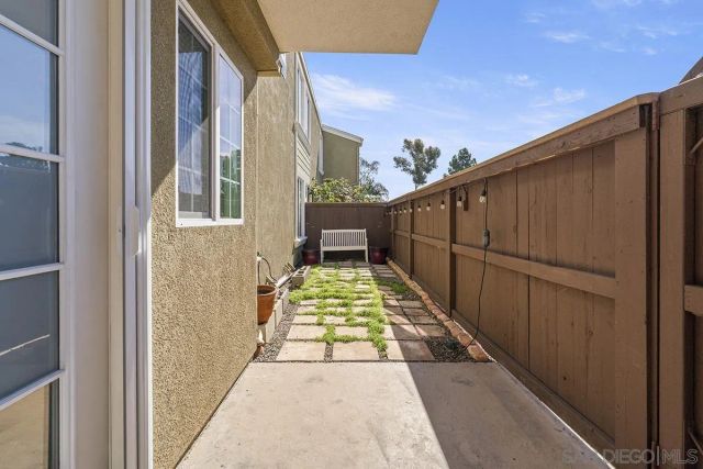 5252 Balboa Arms 120, San Diego, CA 92117