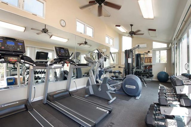 5252 Balboa Arms 120, San Diego, CA 92117