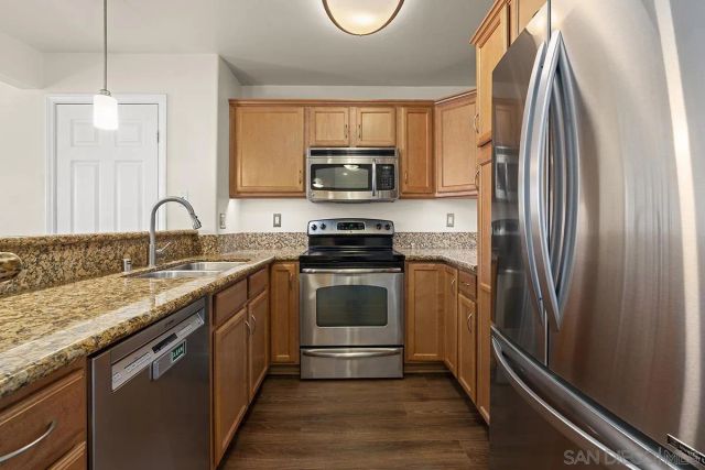 5252 Balboa Arms 120, San Diego, CA 92117