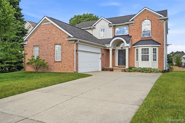 258 Tom Avenue, Pontiac, MI 48341