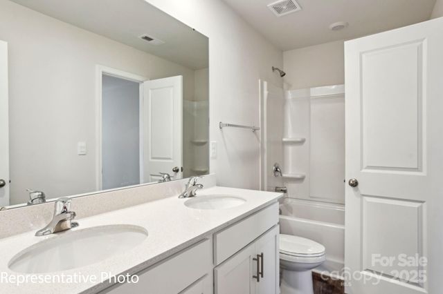 3319 Colorado Blue Court, Gastonia, NC 28056