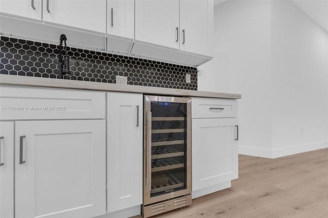 531 NE 175th Ter, North Miami Beach, FL 33162