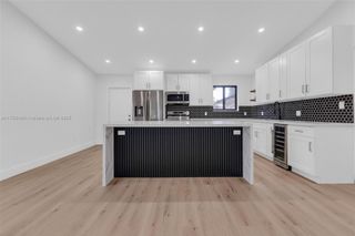 531 NE 175th Ter, North Miami Beach, FL 33162