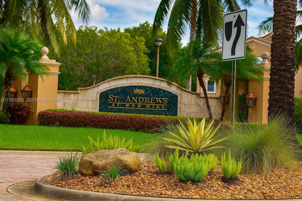 7940 N Nob Hill Rd 102, Tamarac, FL 33321