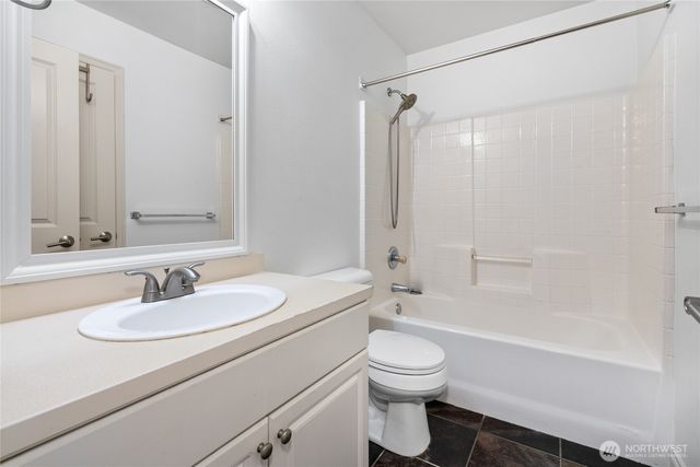 24312 E Main Drive, Sammamish, WA 98074