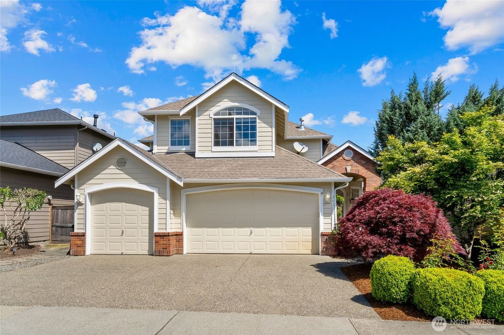 24312 E Main Drive, Sammamish, WA 98074