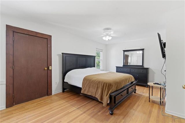 108 W 61st Terrace, Kansas City, MO 64113