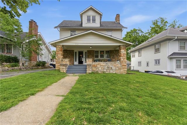 108 W 61st Terrace, Kansas City, MO 64113