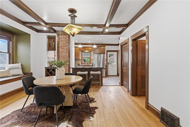 108 W 61st Terrace, Kansas City, MO 64113