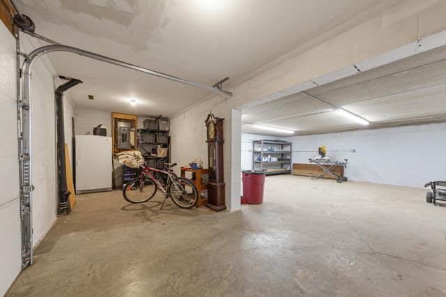 23 Holiday Court, North Mankato, MN 56003