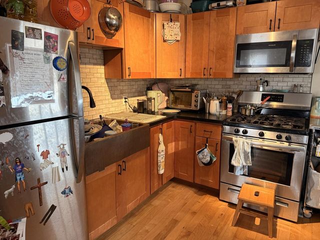 6-8 Chase Street, Burlington, VT 05401