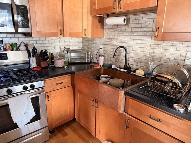 6-8 Chase Street, Burlington, VT 05401