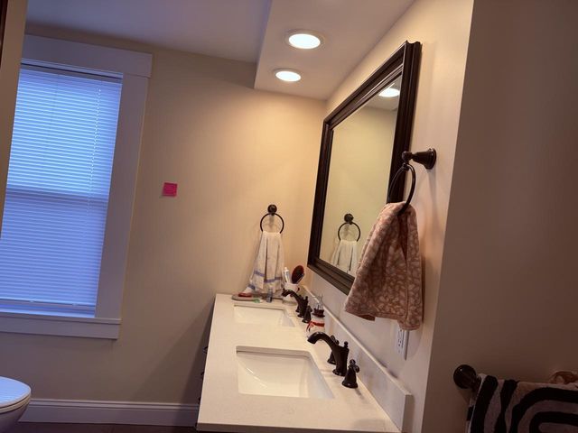 6-8 Chase Street, Burlington, VT 05401