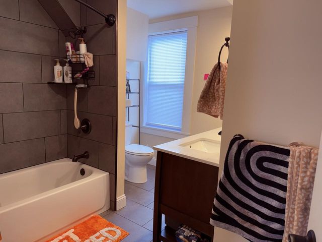 6-8 Chase Street, Burlington, VT 05401