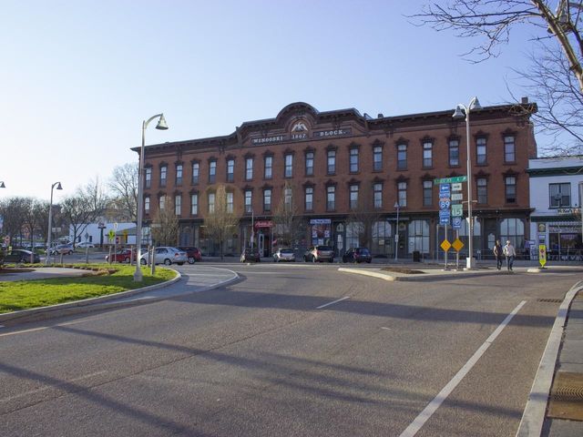 6-8 Chase Street, Burlington, VT 05401