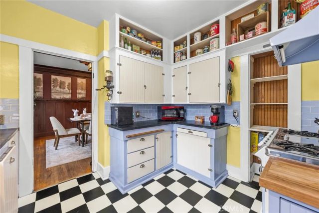 577 N Chester Avenue, Pasadena, CA 91106