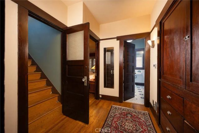 577 N Chester Avenue, Pasadena, CA 91106