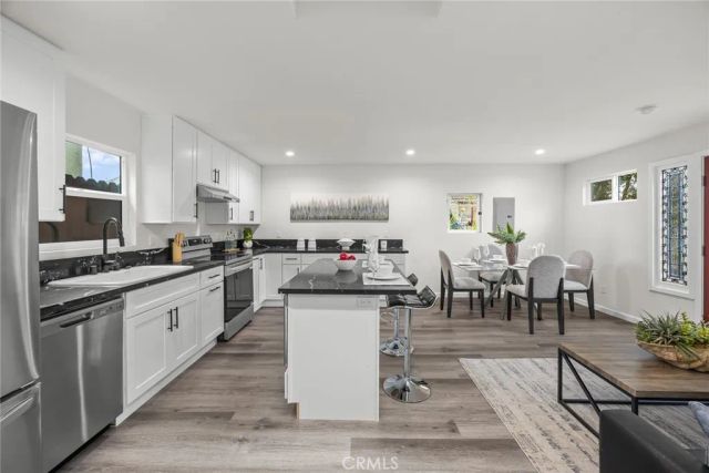 577 N Chester Avenue, Pasadena, CA 91106