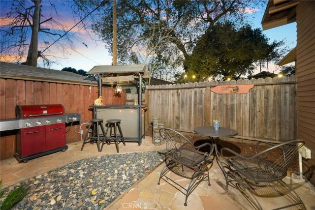 577 N Chester Avenue, Pasadena, CA 91106