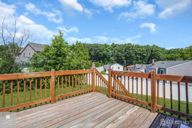 10 4th Street, South River, NJ 08882