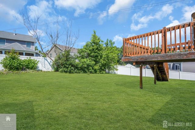 10 4th Street, South River, NJ 08882