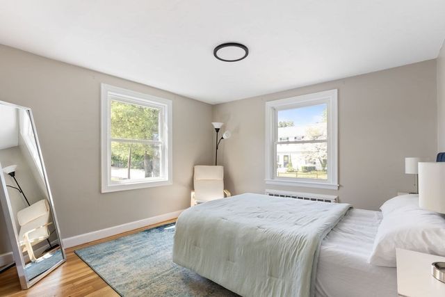 149 Oak St, Natick, MA 01760