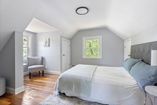 149 Oak St, Natick, MA 01760