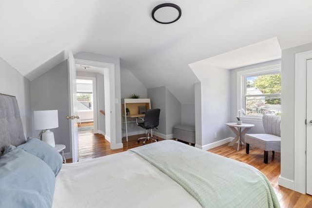 149 Oak St, Natick, MA 01760