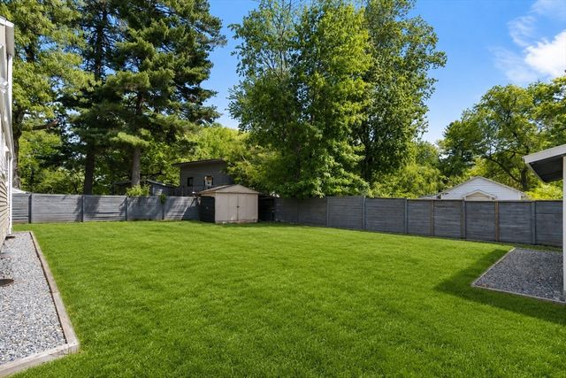 149 Oak St, Natick, MA 01760
