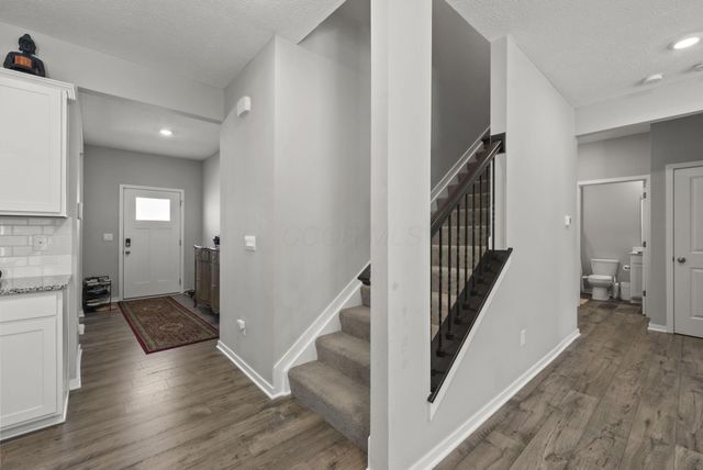 521 Park Vista Drive, Delaware, OH 43015