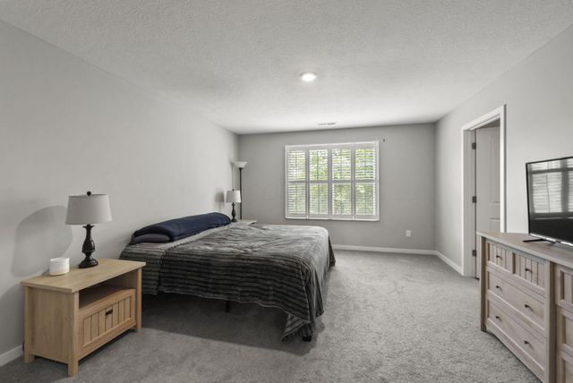 521 Park Vista Drive, Delaware, OH 43015