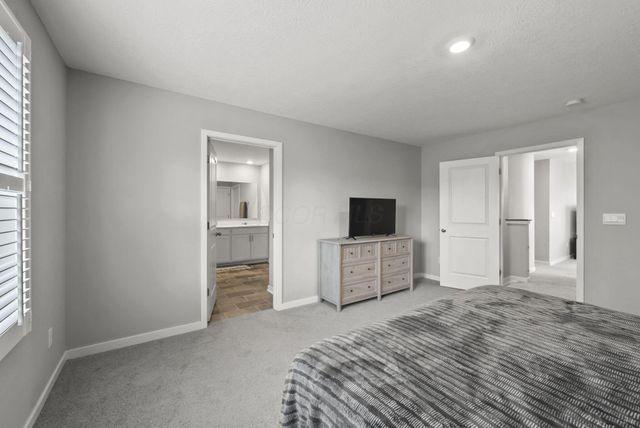 521 Park Vista Drive, Delaware, OH 43015