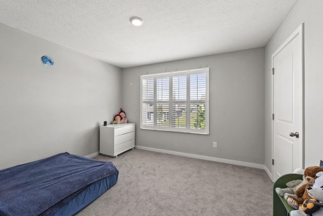 521 Park Vista Drive, Delaware, OH 43015