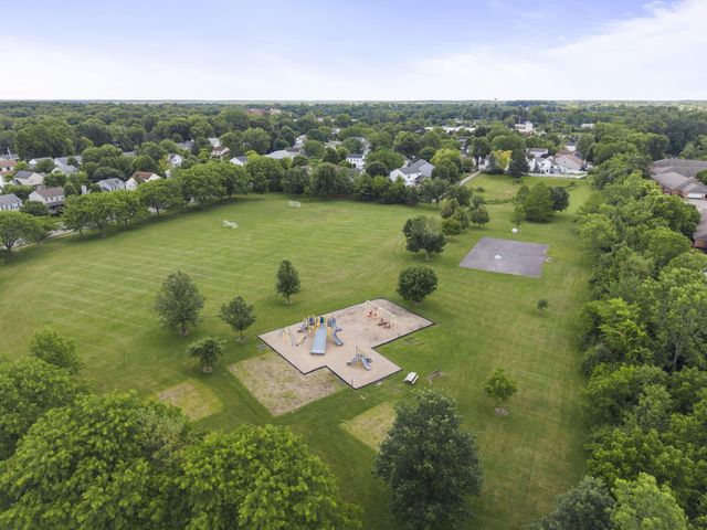 521 Park Vista Drive, Delaware, OH 43015