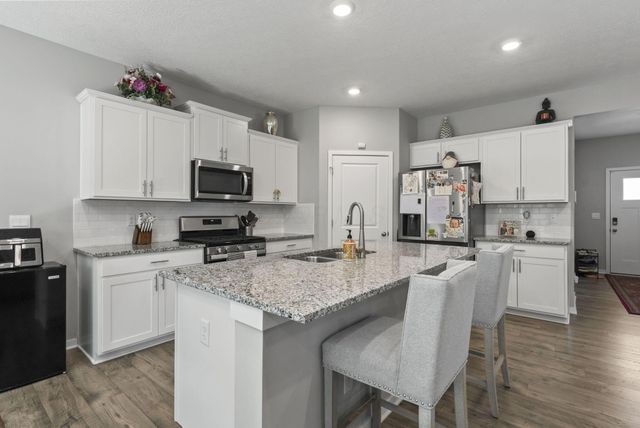 521 Park Vista Drive, Delaware, OH 43015