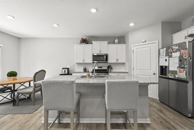 521 Park Vista Drive, Delaware, OH 43015