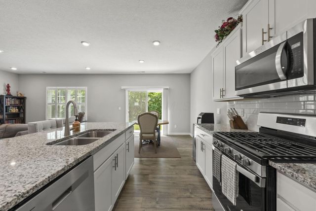 521 Park Vista Drive, Delaware, OH 43015