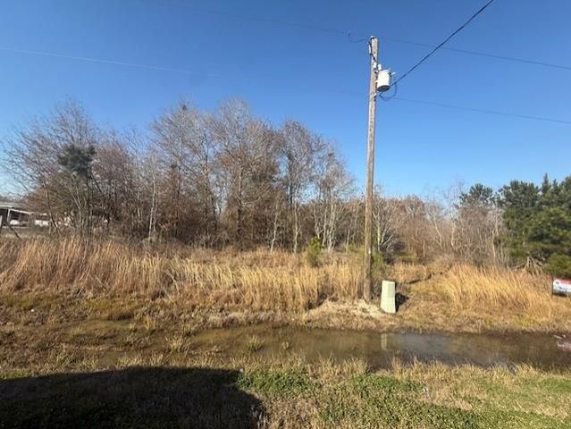 747 County Road 3556, Cleveland, TX 77327