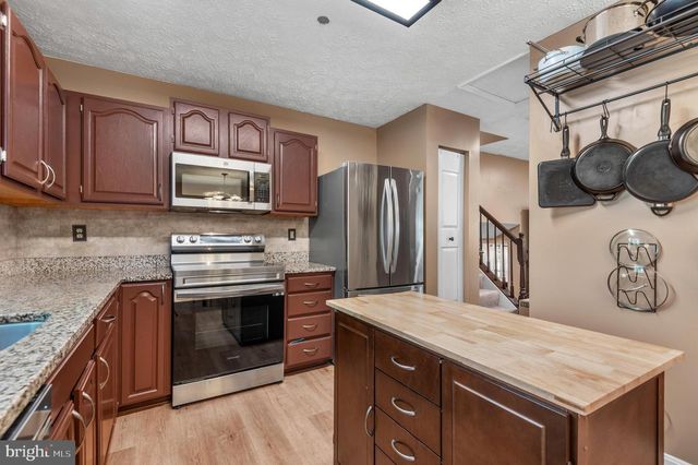1315 SOMERSET RD, Severn, MD 21144