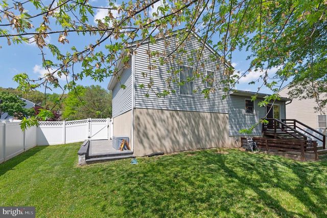 1315 SOMERSET RD, Severn, MD 21144