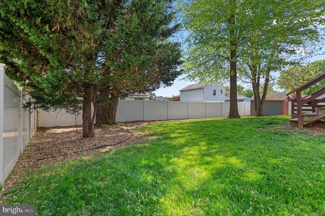 1315 SOMERSET RD, Severn, MD 21144