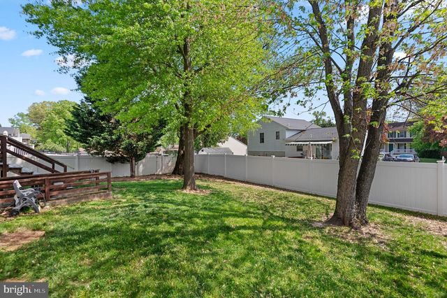 1315 SOMERSET RD, Severn, MD 21144