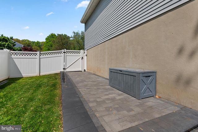 1315 SOMERSET RD, Severn, MD 21144