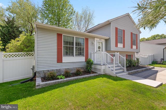 1315 SOMERSET RD, Severn, MD 21144