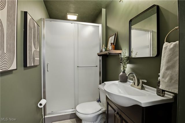 710 University Court, Cleveland, OH 44113