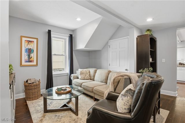 710 University Court, Cleveland, OH 44113