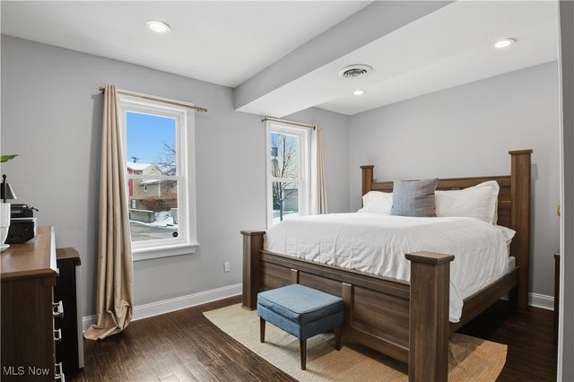 710 University Court, Cleveland, OH 44113