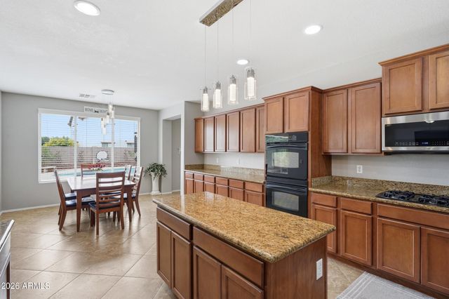 14412 W ST MORITZ Lane, Surprise, AZ 85379