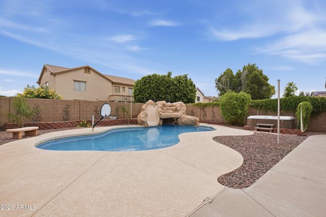 14412 W ST MORITZ Lane, Surprise, AZ 85379