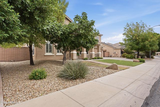 14412 W ST MORITZ Lane, Surprise, AZ 85379